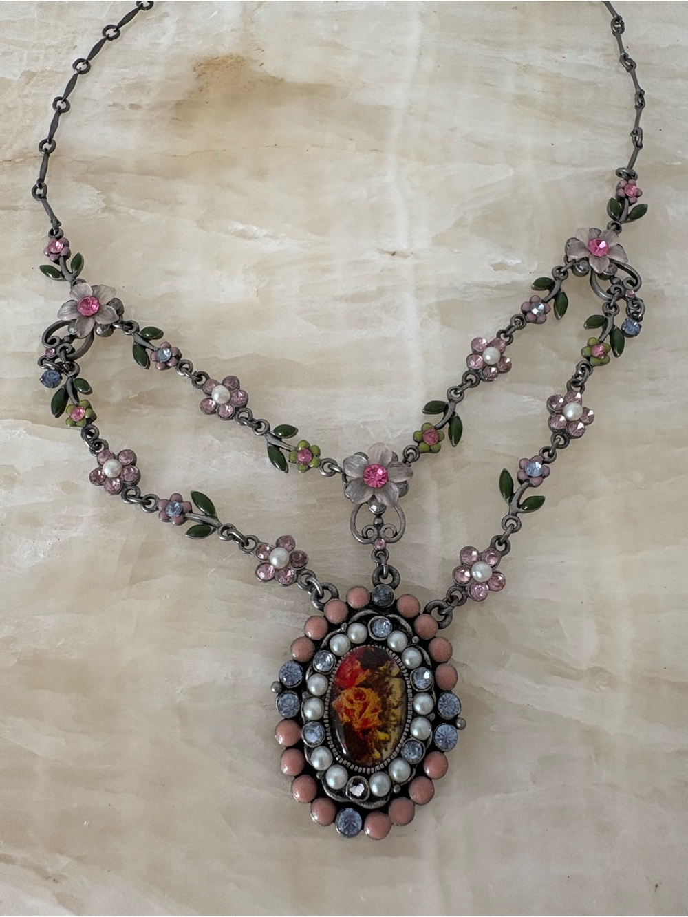 Vintage Avon Nina Ricci necklace collab cameo beaded rose floral pastel